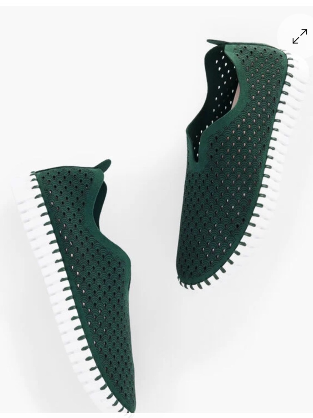 Ilse Jacobsen Tulip 139 Slip on Platform Comfort shoe. Suede Beetle Green. Walk
